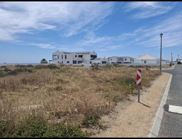 LAND FOR SALE IN SANDY POINT